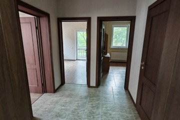 2-к квартира, 45 м², 2/3 эт.