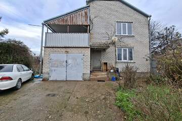 Дом, 200 м², 2 эт.