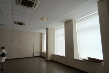 Помещение своб.назн., 540 м², 1/2 эт.