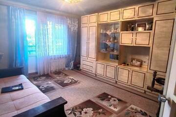 3-к квартира, 58,1 м², 1/3 эт.