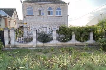 Дом, 397 м², 2 эт.