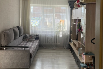 2-к квартира, 42 м², 1/2 эт.