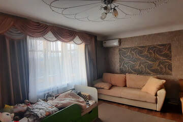 3-к квартира, 53 м², 2/2 эт.