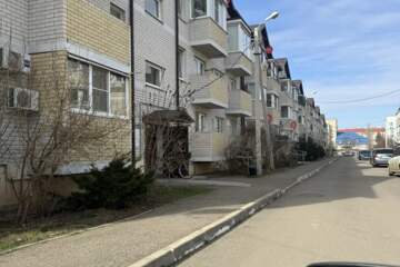 1-к квартира, 27,3 м², 1/4 эт.