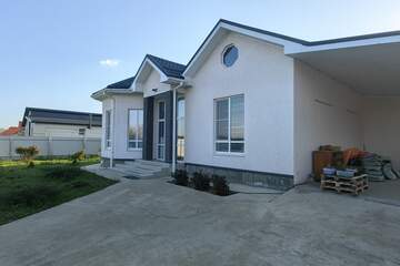 Дом, 255 м², 1 эт.