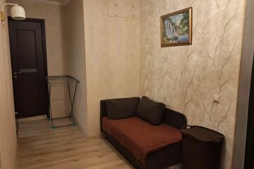 2-к квартира, 47 м², 3/3 эт.