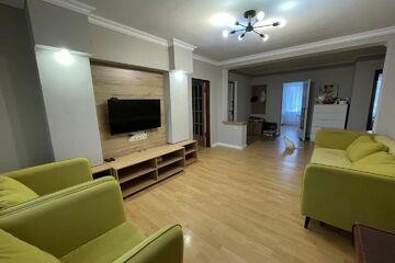 4-к квартира, 83 м², 3/3 эт.